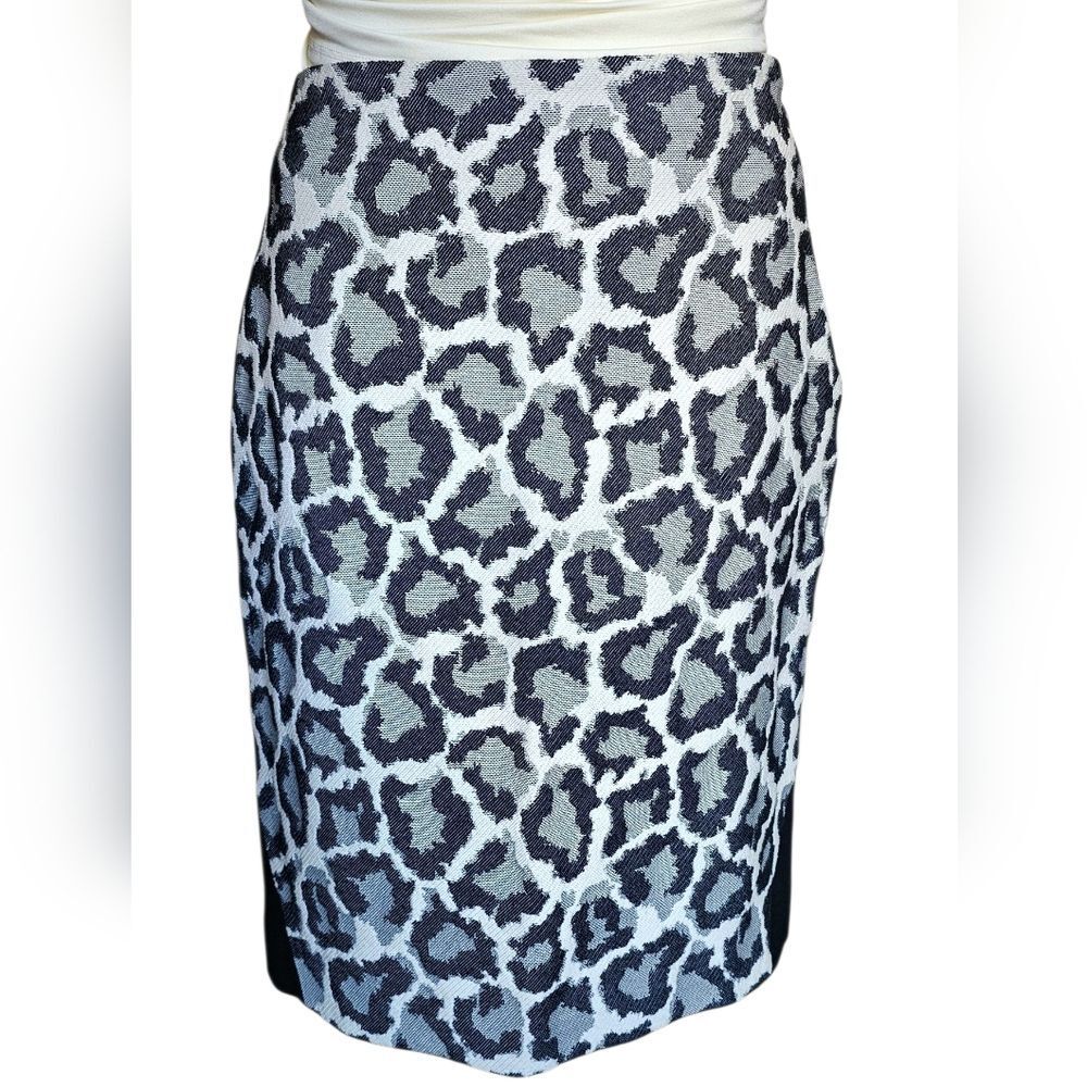 Diane Von Furstenberg Black and Gray Pencil Skirt